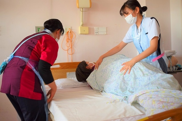 夜勤看護師　アルバイト・パート